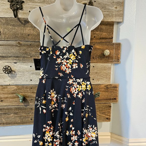 NWT Fortune + Ivy Reign Back Detail Brushed Knit Dress Size M in Navy - Picture 3 of 7